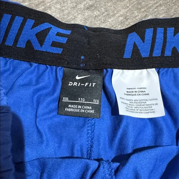 Nike Dri-fit football shorts - Picture 3 of 4